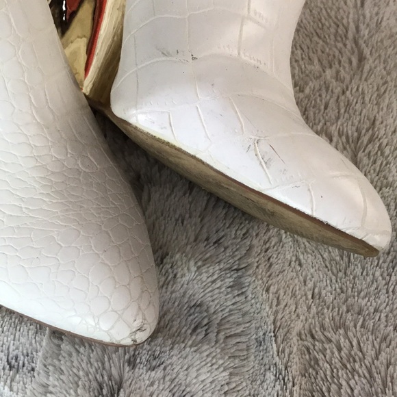 White snake croc booties 8 gold metallic wedge embossed mules beau & ashe rare - Picture 6 of 6